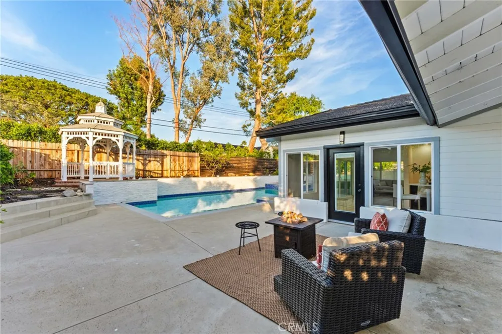 1271 Brittany Cross North Tustin, CA 92705