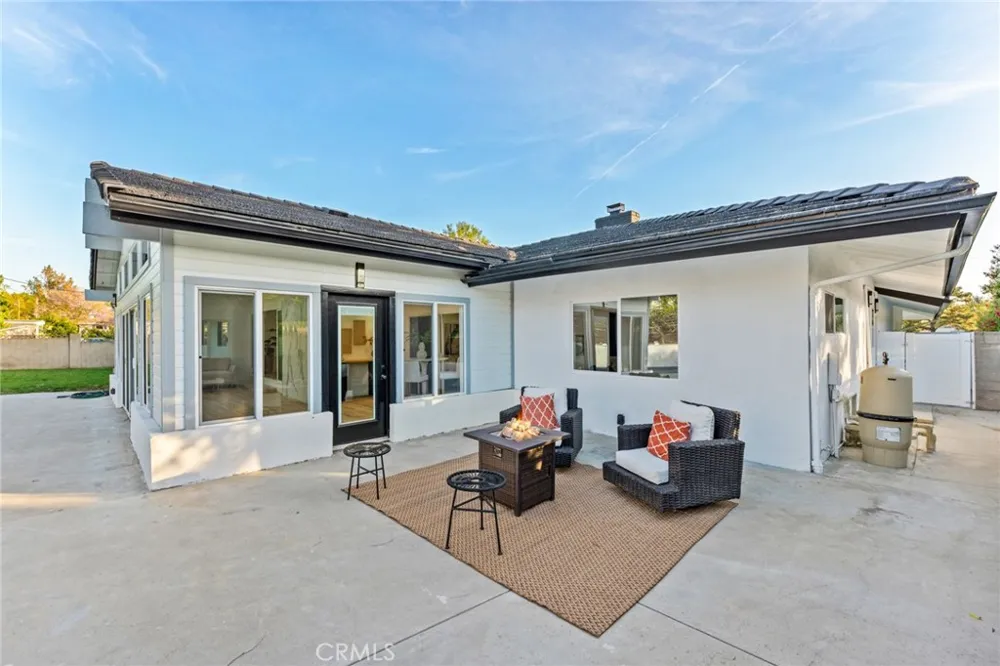 1271 Brittany Cross North Tustin, CA 92705
