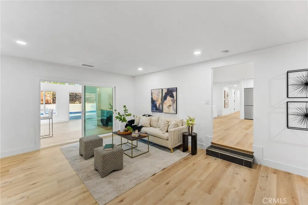 1271 Brittany Cross North Tustin, CA 92705