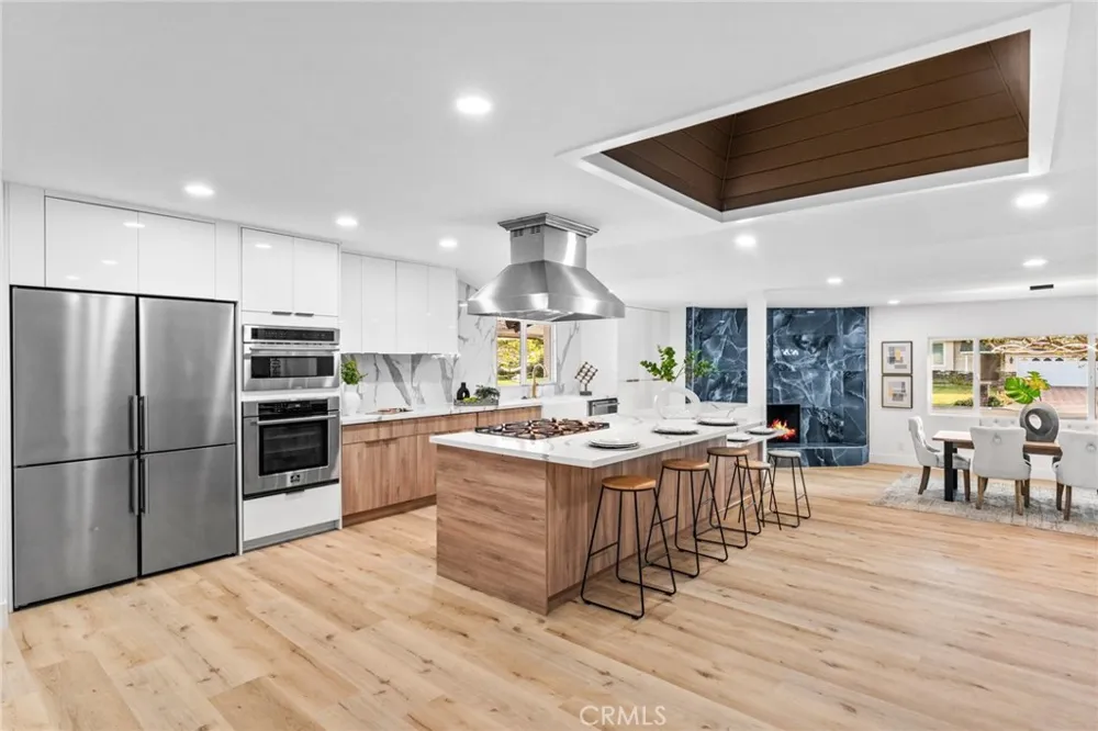 1271 Brittany Cross North Tustin, CA 92705
