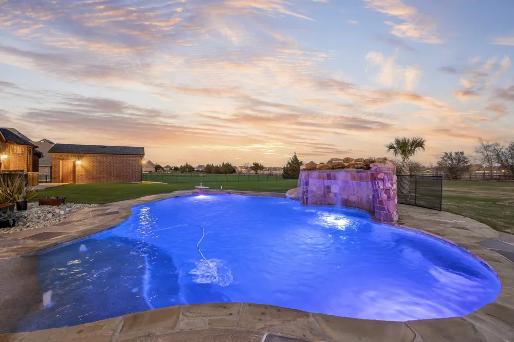 721 Kensington Drive McLendon Chisholm, TX 75032