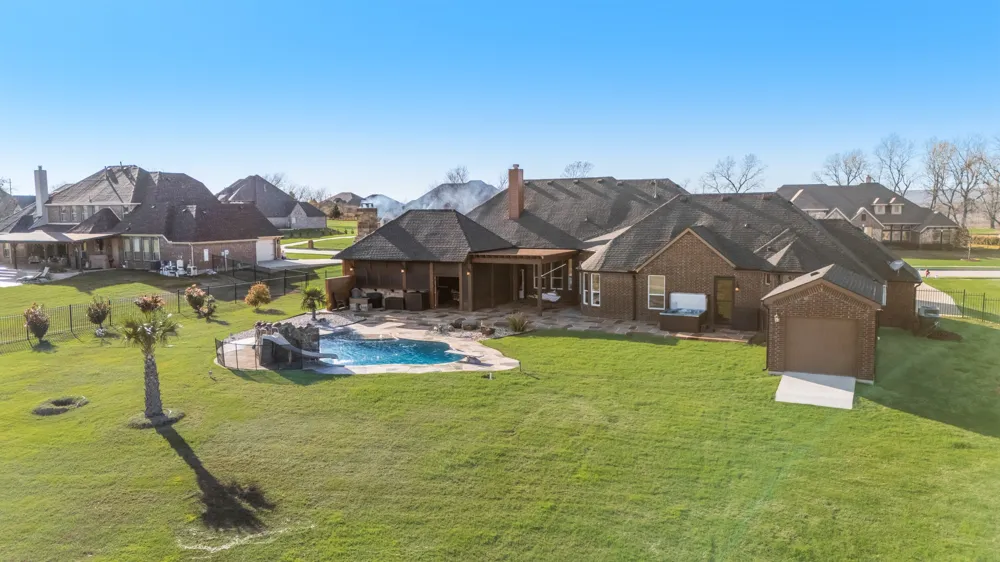 721 Kensington Drive McLendon Chisholm, TX 75032