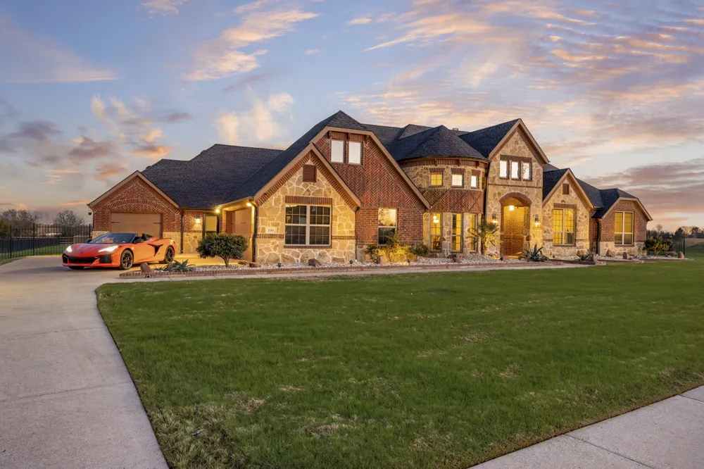 721 Kensington Drive McLendon Chisholm, TX 75032