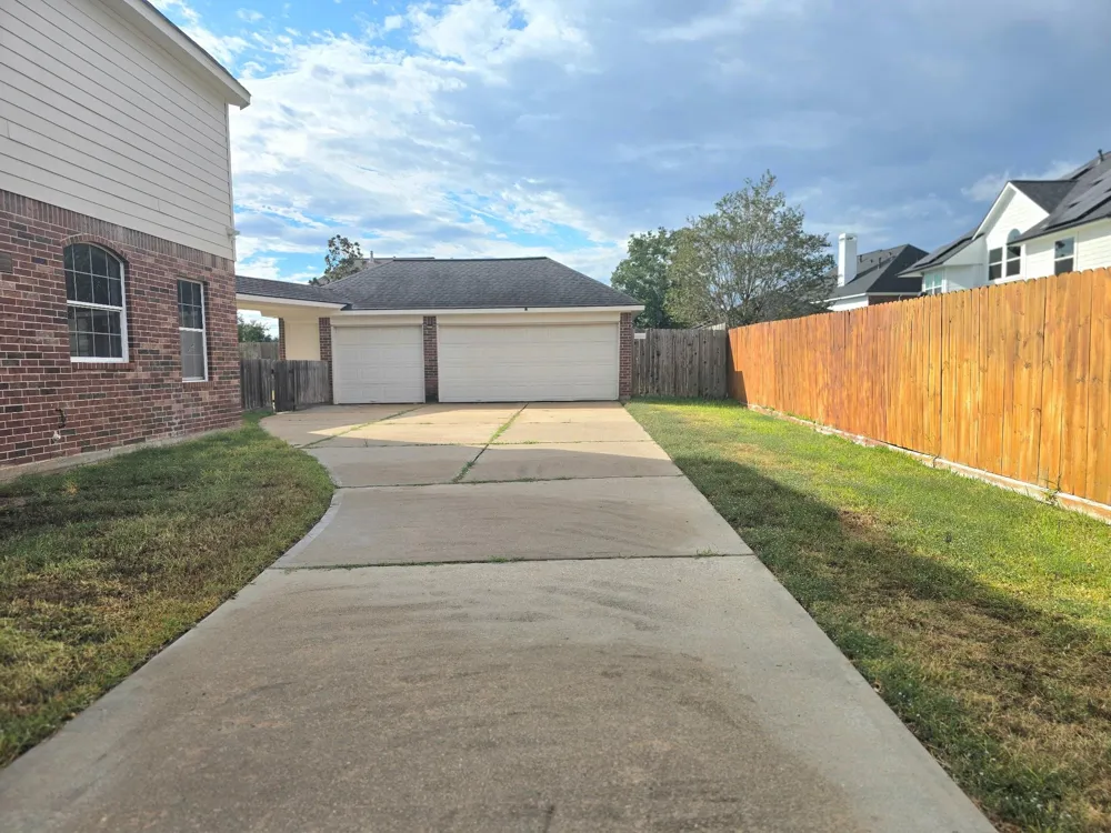 20315 Lakeland Falls Drive Cypress, TX 77433