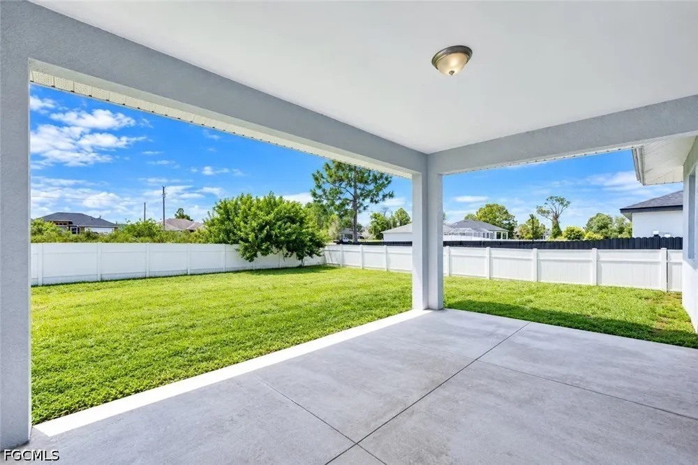 16th Street SW Lehigh Acres, FL 33976