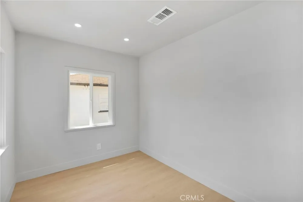 701 Harbor Anaheim, CA 92805