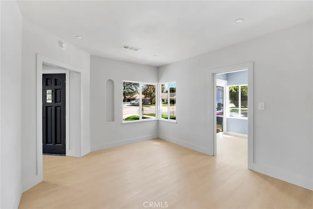 701 Harbor Anaheim, CA 92805