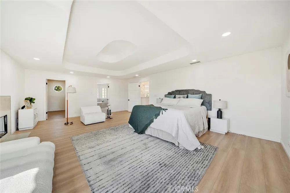 188 W Arthur Avenue Arcadia, CA 91007