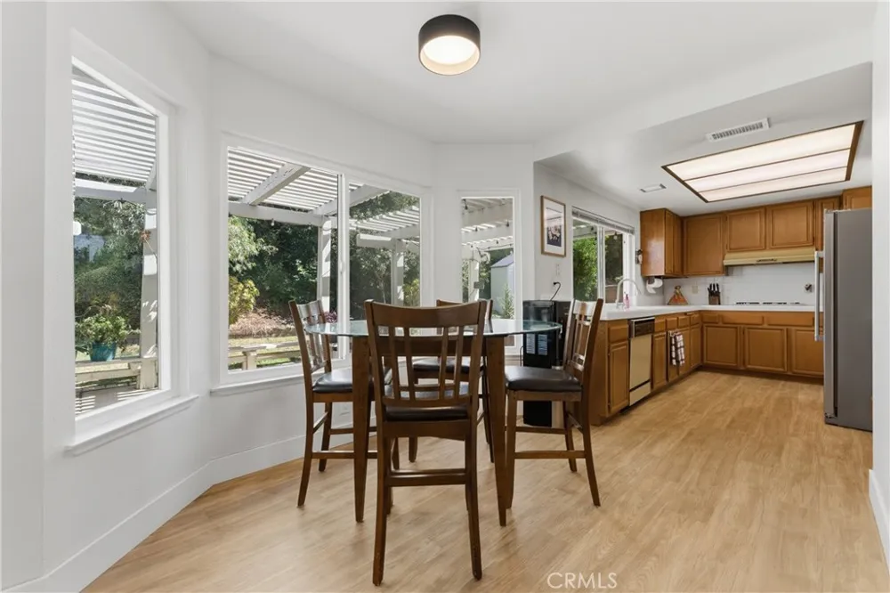 6 Blacksmith Circle Pomona, CA 91766