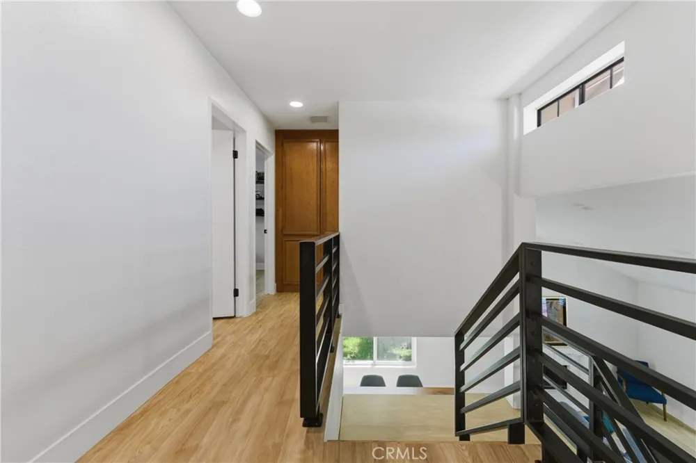 6 Blacksmith Circle Pomona, CA 91766