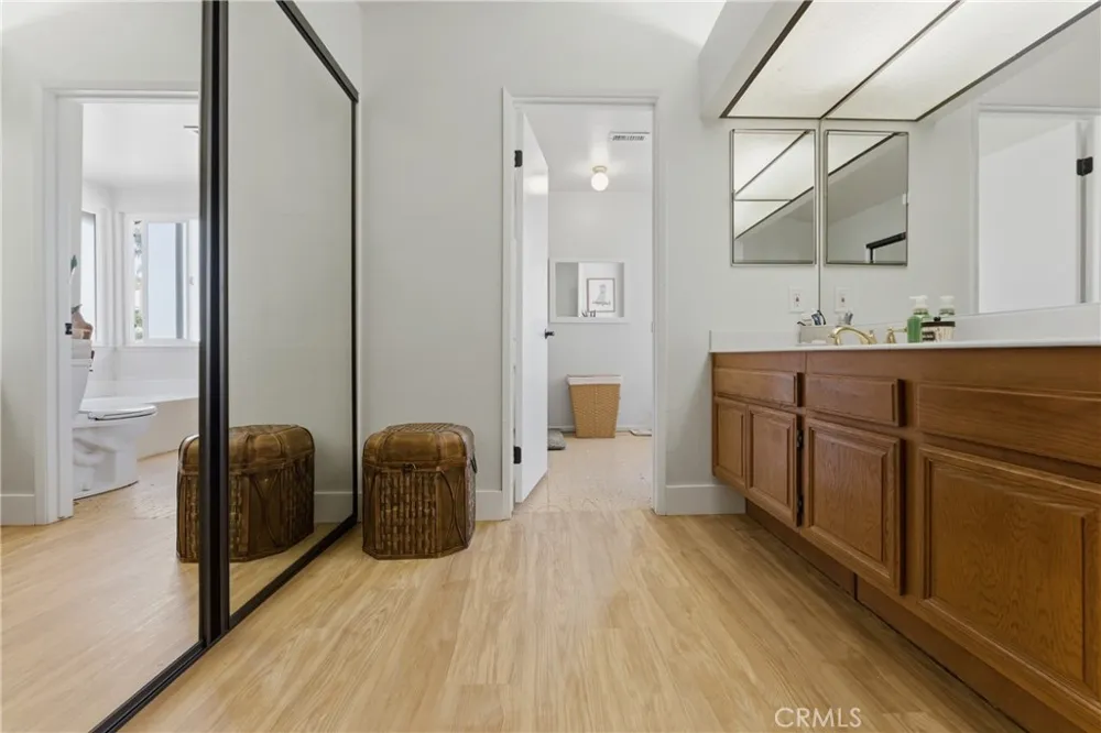 6 Blacksmith Circle Pomona, CA 91766