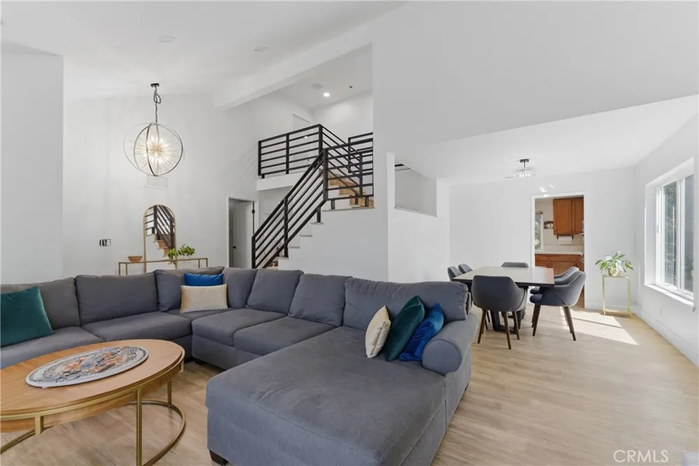 6 Blacksmith Circle Pomona, CA 91766