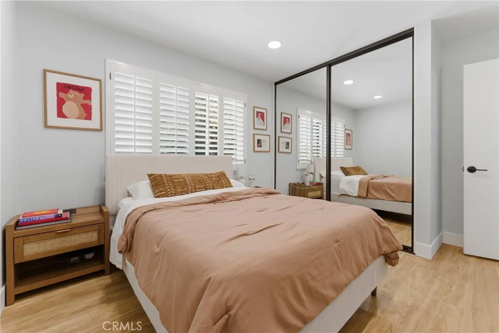 6 Blacksmith Circle Pomona, CA 91766