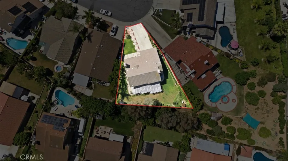 6 Blacksmith Circle Pomona, CA 91766