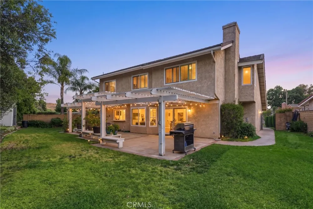 6 Blacksmith Circle Pomona, CA 91766