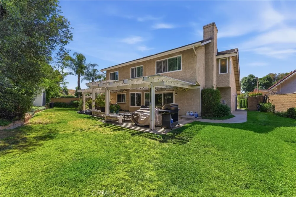 6 Blacksmith Circle Pomona, CA 91766
