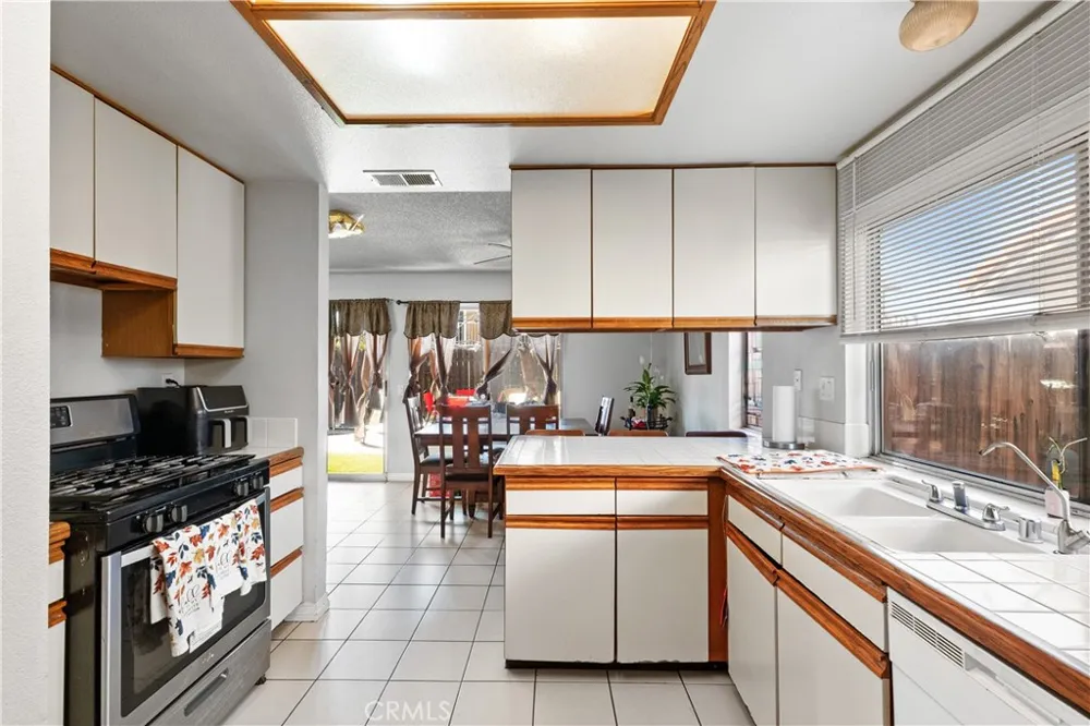 22795 Kiowa Court Moreno Valley, CA 92553