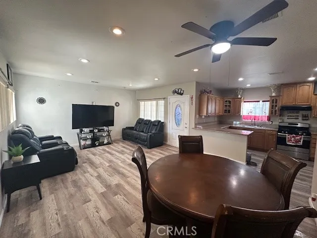 17430 Tadmore La Puente, CA 91744