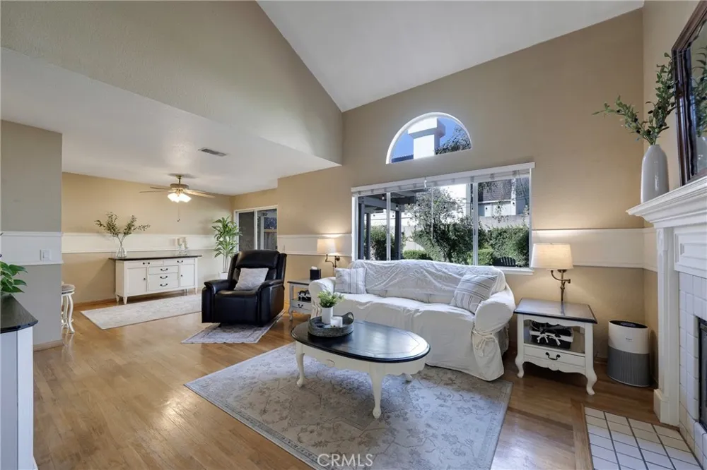 1553 Corte Santana Upland, CA 91786