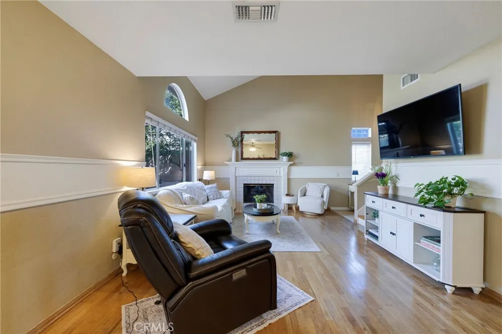 1553 Corte Santana Upland, CA 91786