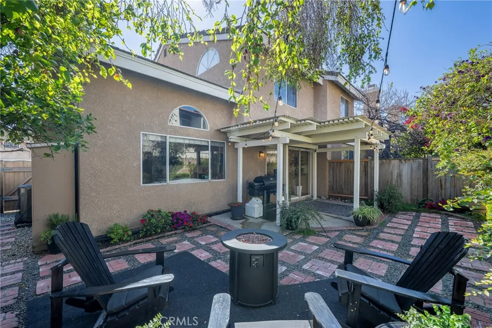 1553 Corte Santana Upland, CA 91786