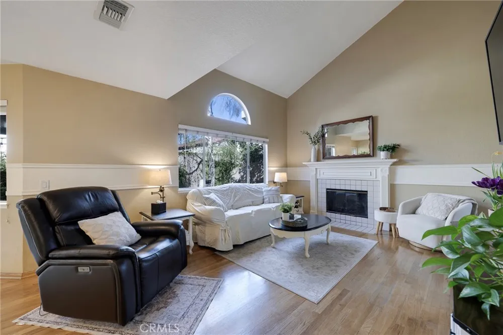 1553 Corte Santana Upland, CA 91786