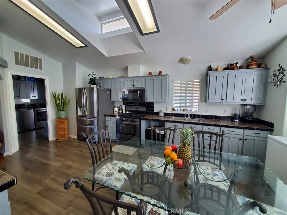 20401 Soledad Canyon Road #801 Canyon Country, CA 91351