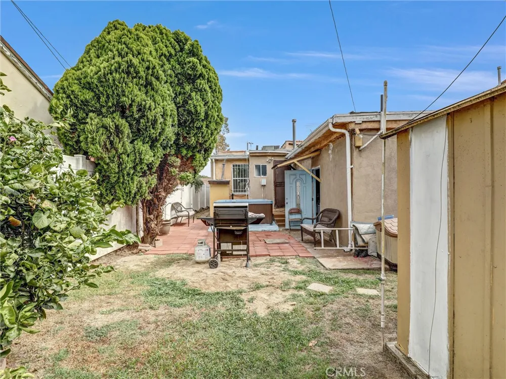405 S Ward Compton, CA 90221