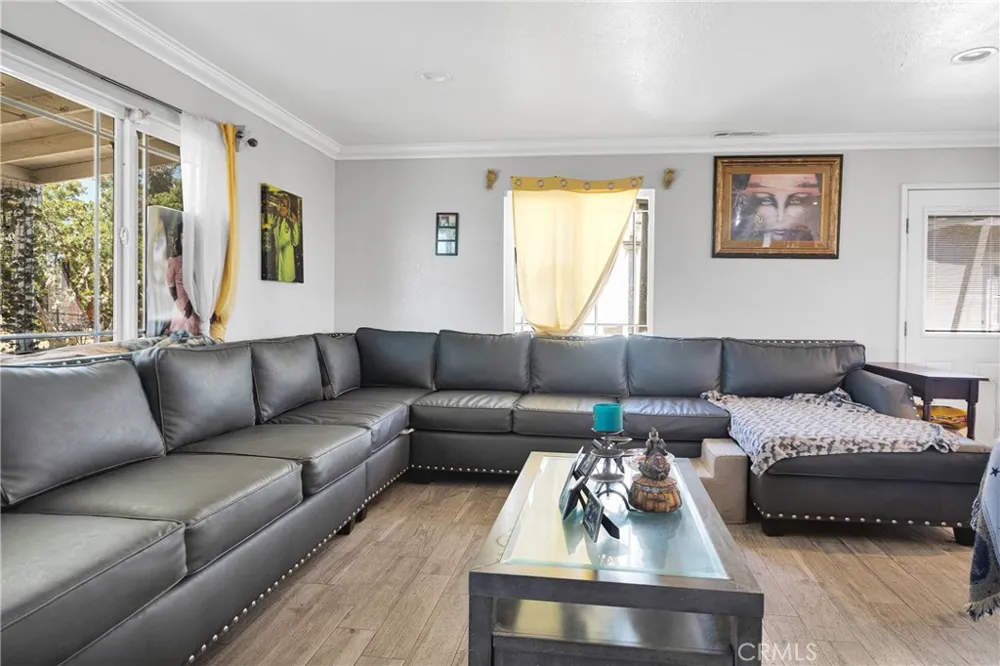 15558 Greenwood St Hesperia, CA 92345