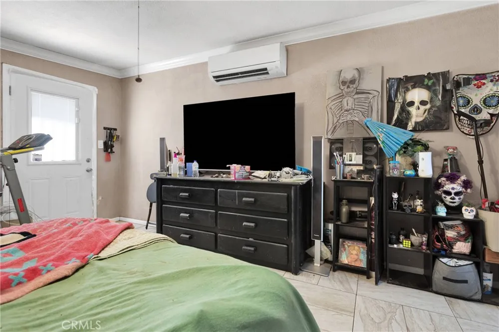 15558 Greenwood St Hesperia, CA 92345
