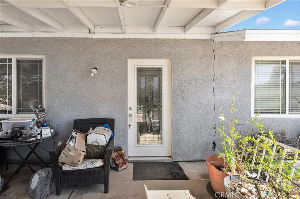15558 Greenwood St Hesperia, CA 92345