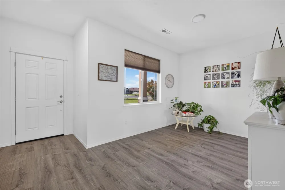 10244 Road 5.8 NE Moses Lake, WA 98837