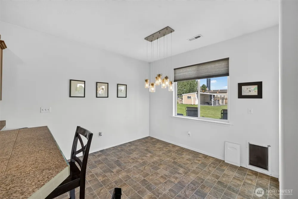 10244 Road 5.8 NE Moses Lake, WA 98837
