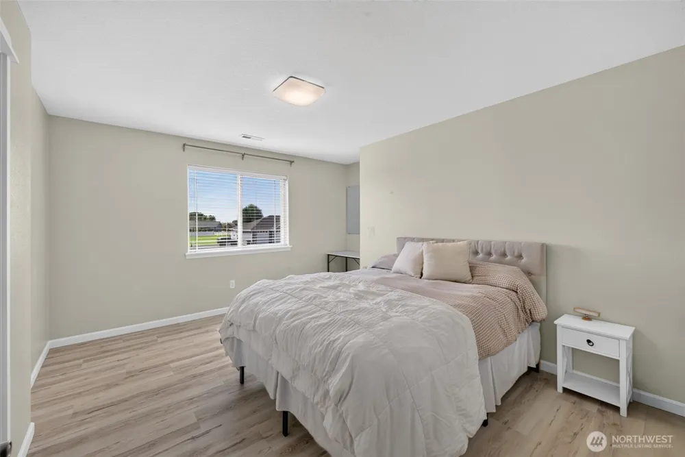 10244 Road 5.8 NE Moses Lake, WA 98837
