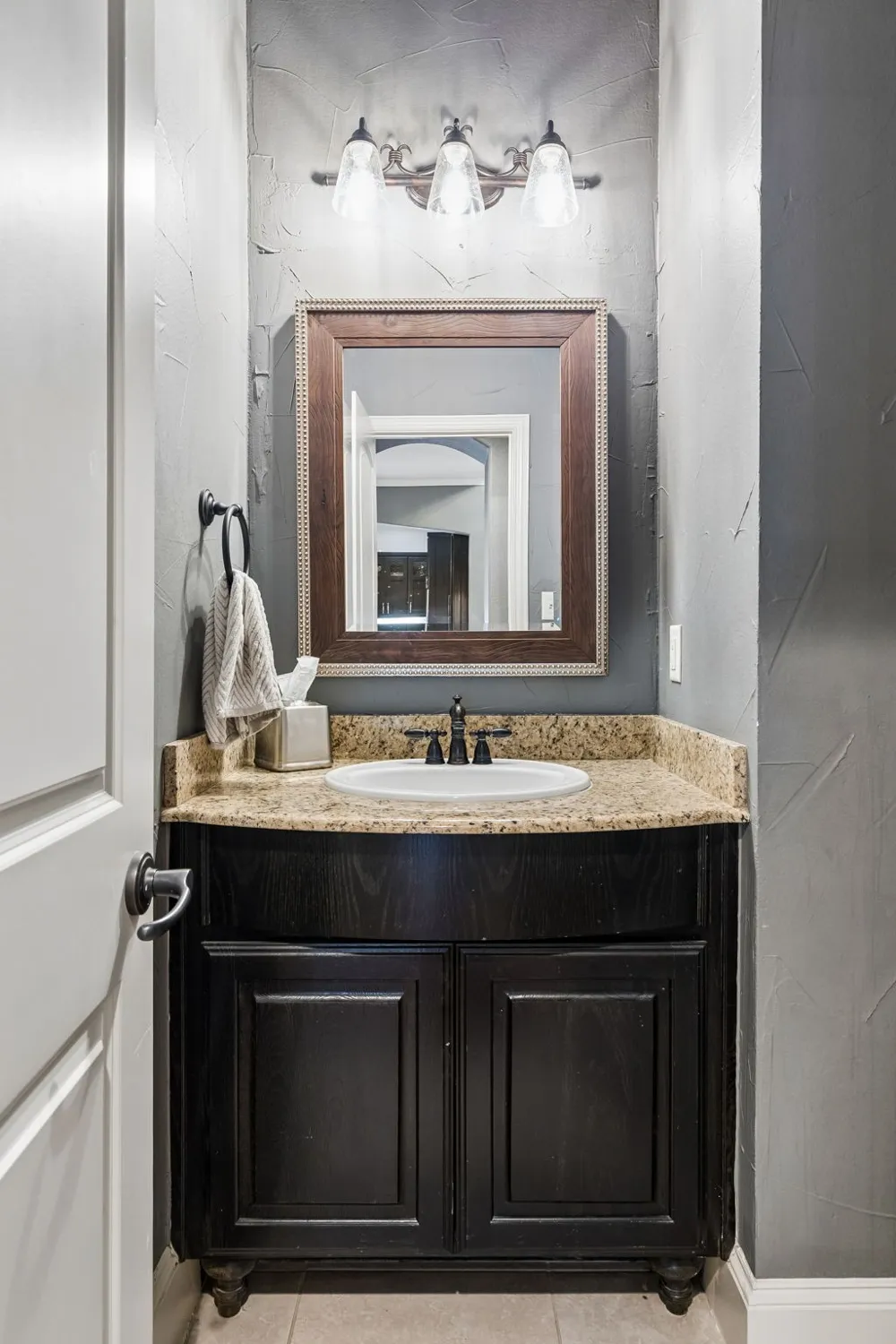 1411 Ashmore Court Keller, TX 76248