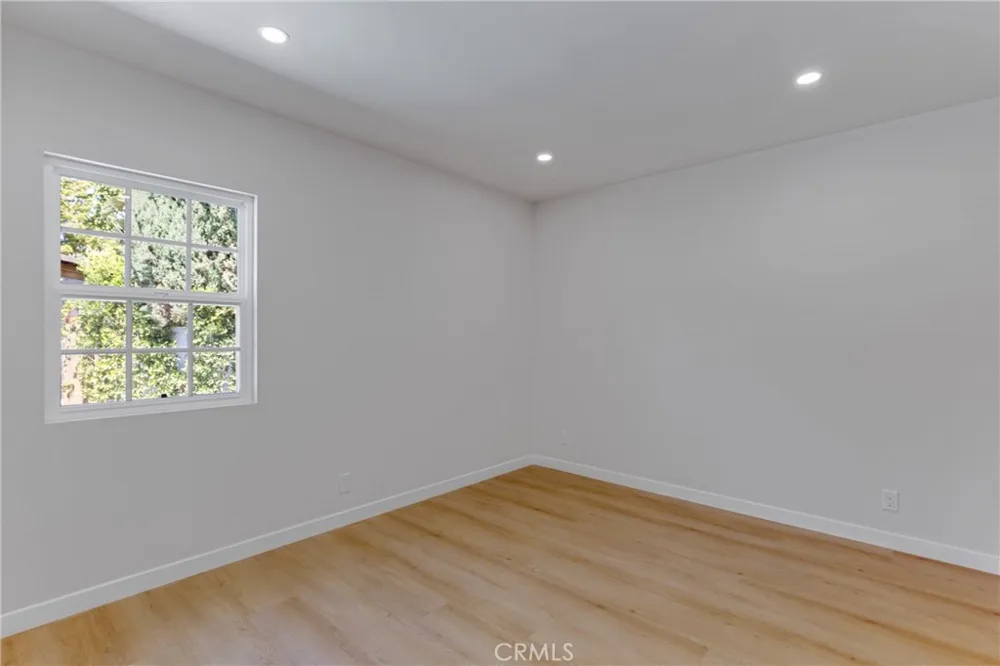 13131 Crewe Street North Hollywood, CA 91605