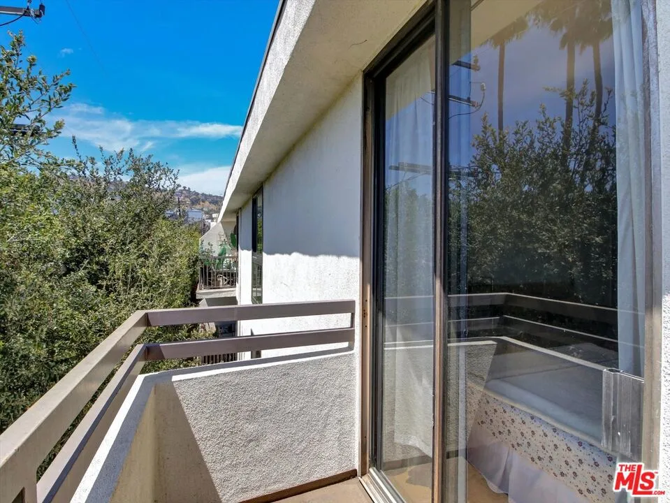 911 Kings Road #310 West Hollywood, CA 90069