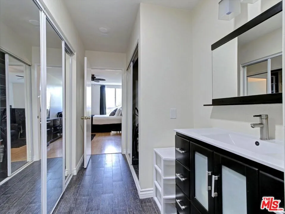 911 Kings Road #310 West Hollywood, CA 90069