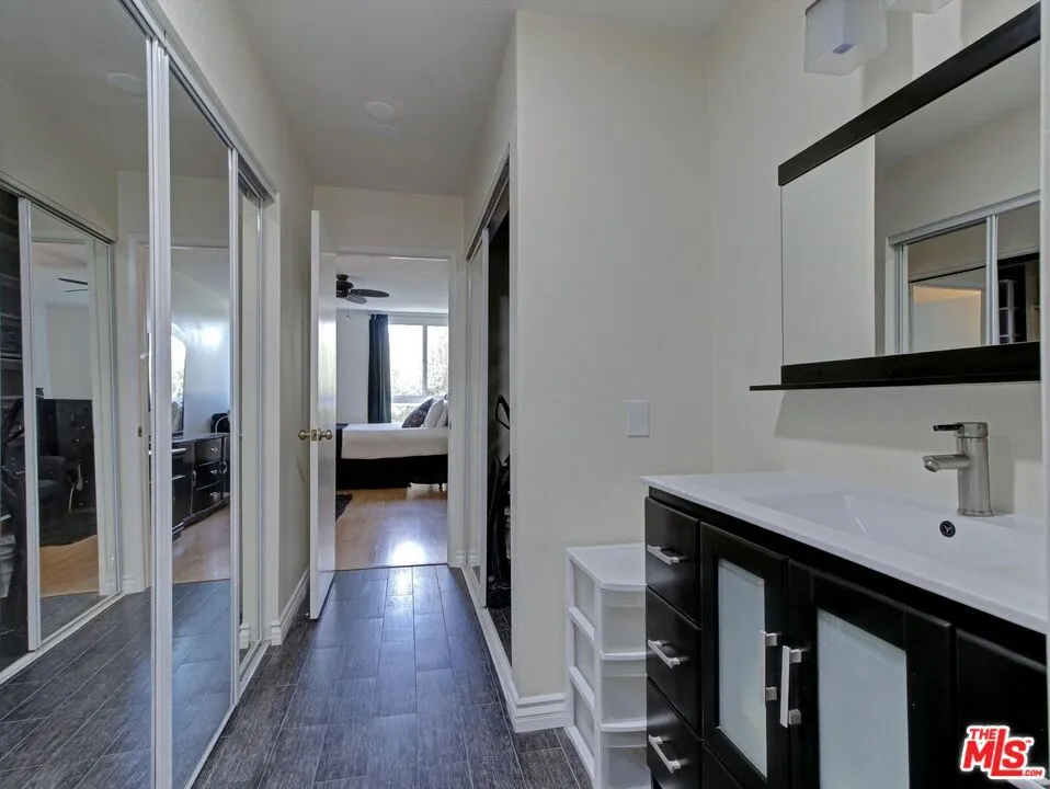 911 Kings Road #310 West Hollywood, CA 90069