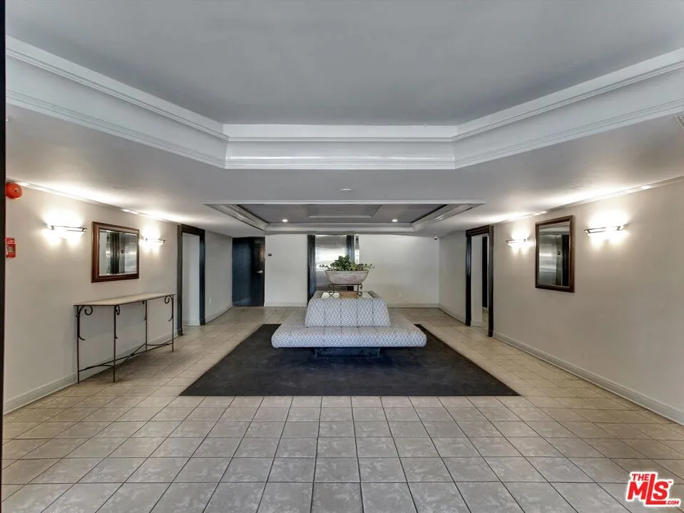 911 Kings Road #310 West Hollywood, CA 90069