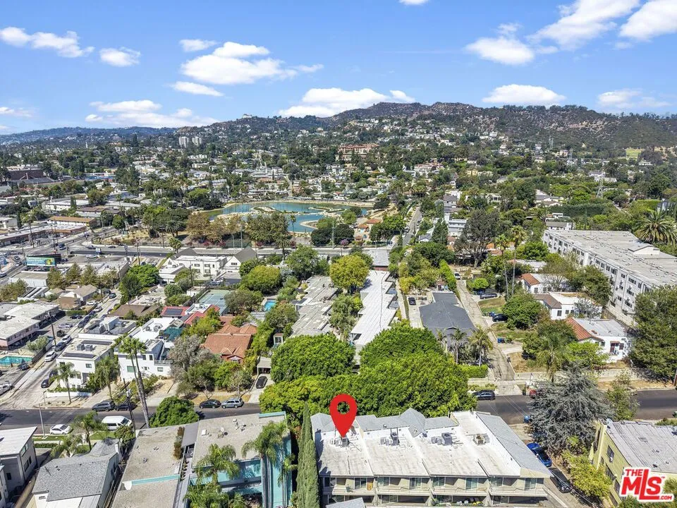 2844 Avenel Street Los Angeles, CA 90039
