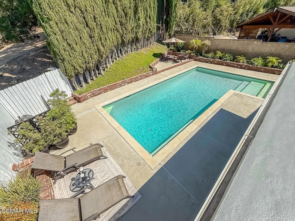 5410 Sunvalley Court Agoura Hills, CA 91301
