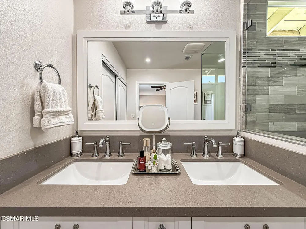 5410 Sunvalley Court Agoura Hills, CA 91301