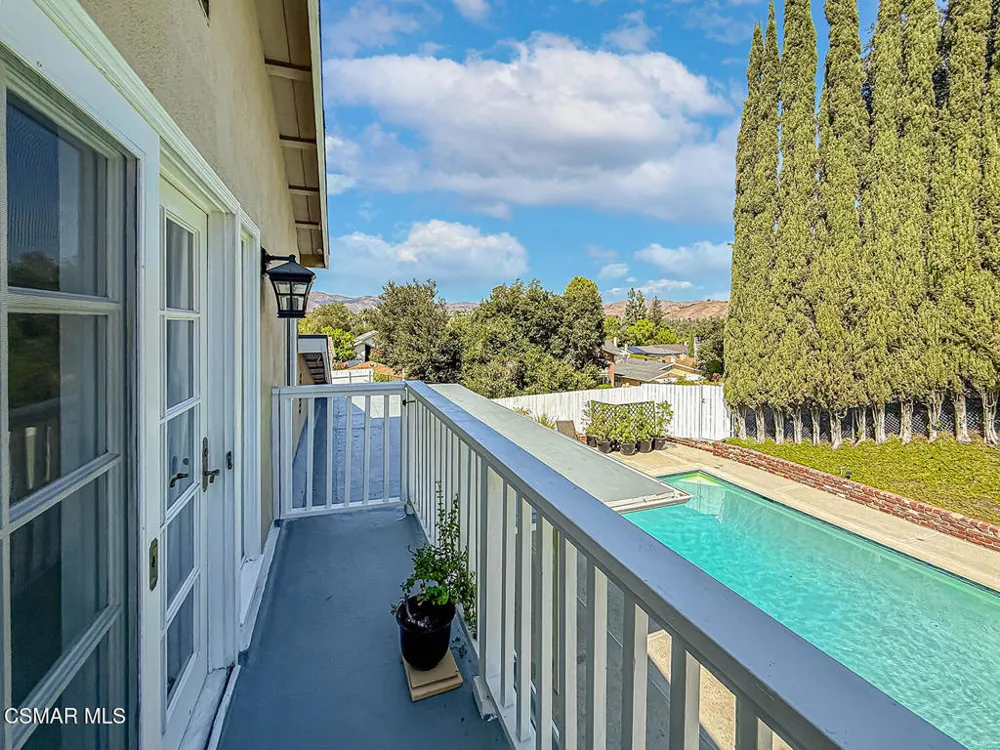 5410 Sunvalley Court Agoura Hills, CA 91301