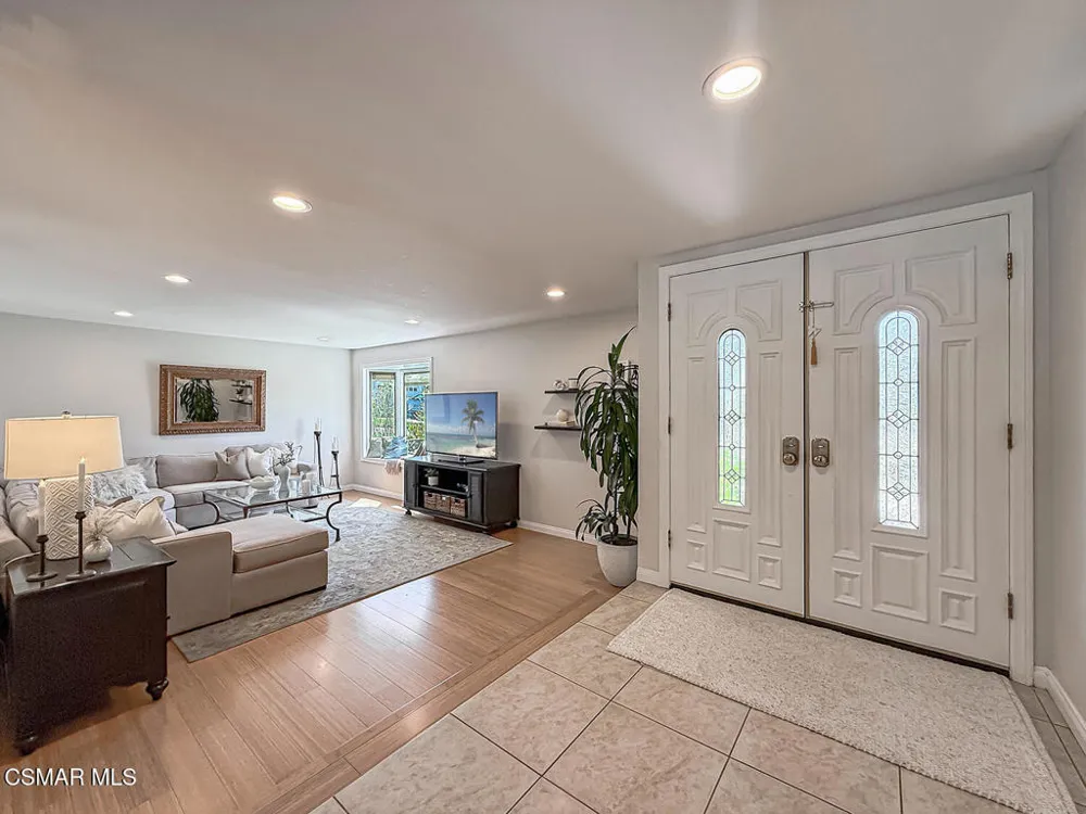 5410 Sunvalley Court Agoura Hills, CA 91301