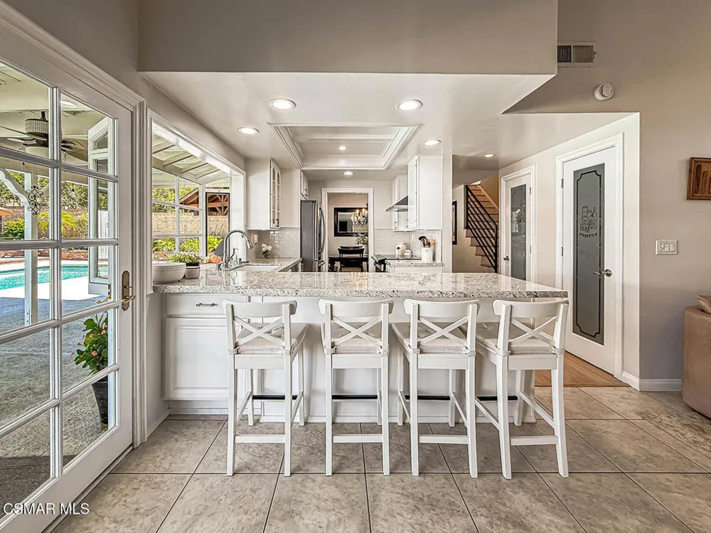5410 Sunvalley Court Agoura Hills, CA 91301