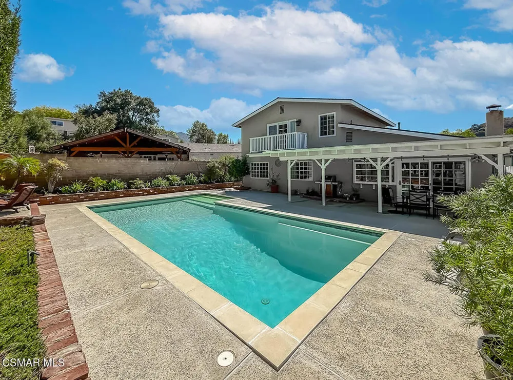 5410 Sunvalley Court Agoura Hills, CA 91301