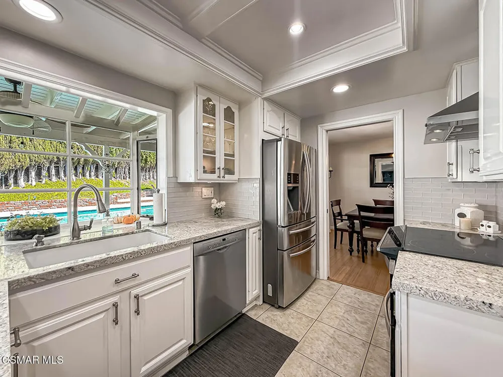 5410 Sunvalley Court Agoura Hills, CA 91301