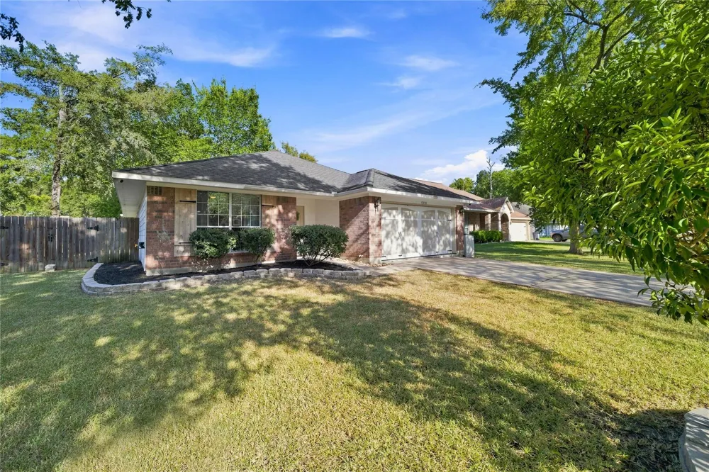 15914 Castaway Court Crosby, TX 77532