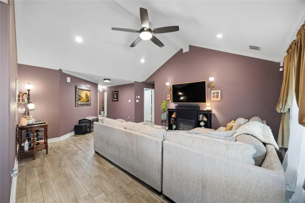 15914 Castaway Court Crosby, TX 77532
